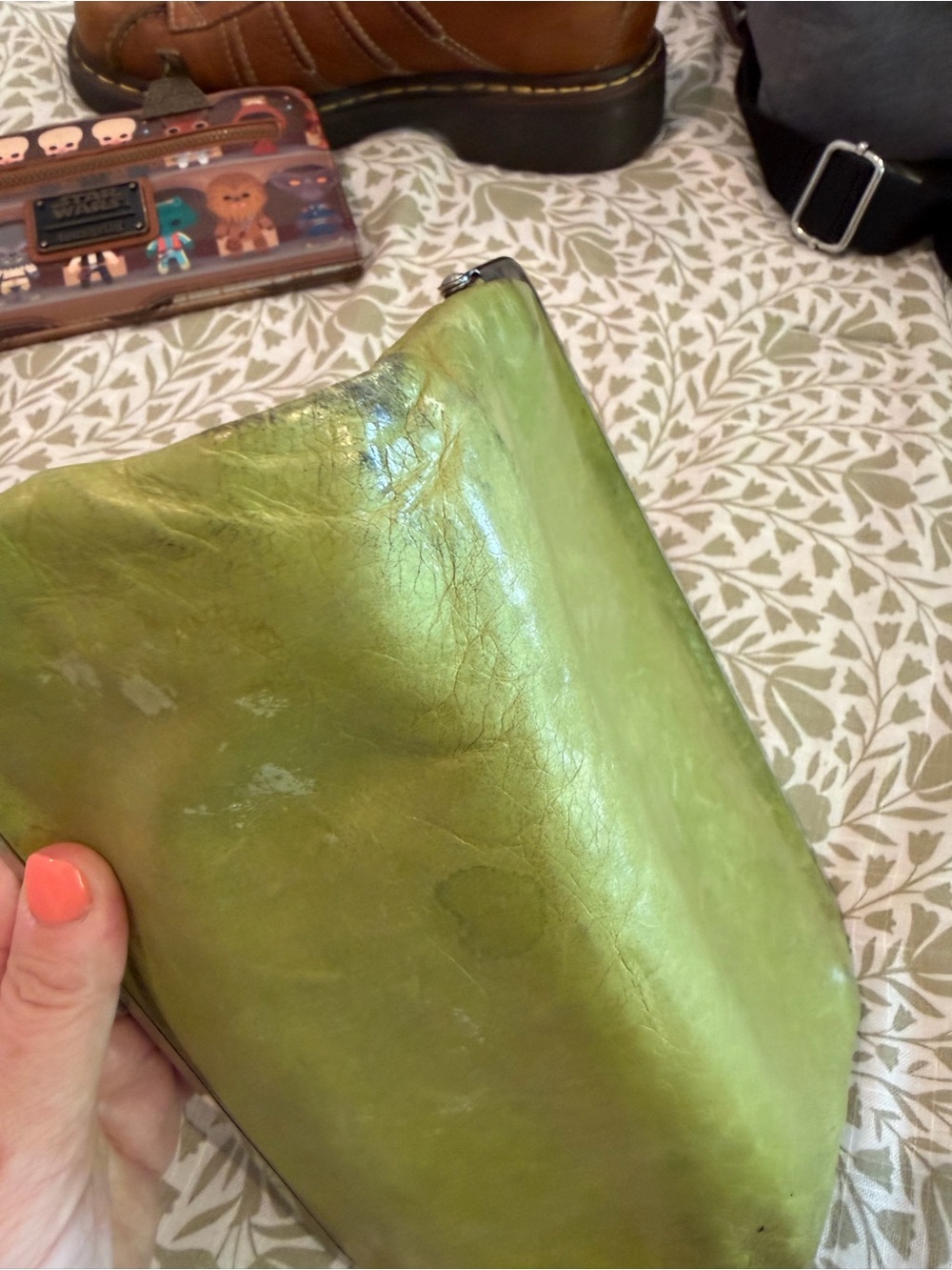 HOBO Green Leather Frame Clutch - Picture 12 of 12
